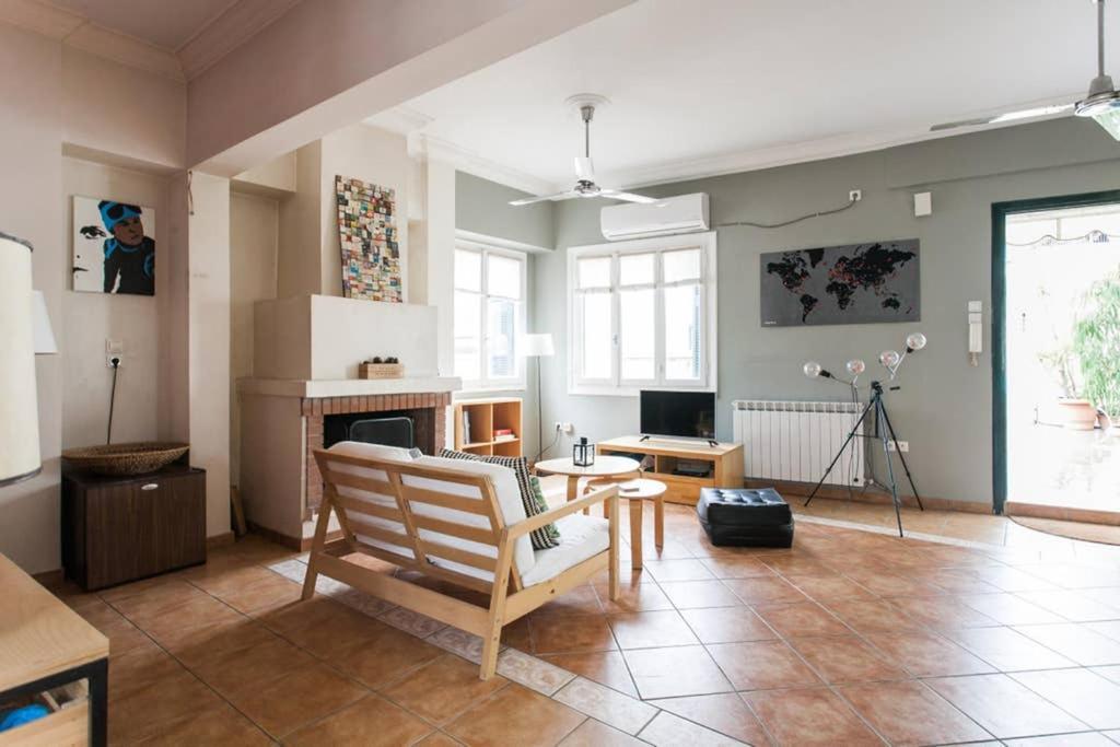 Mid Century 3 Bdr City Centre Townhouse Athens Luaran gambar