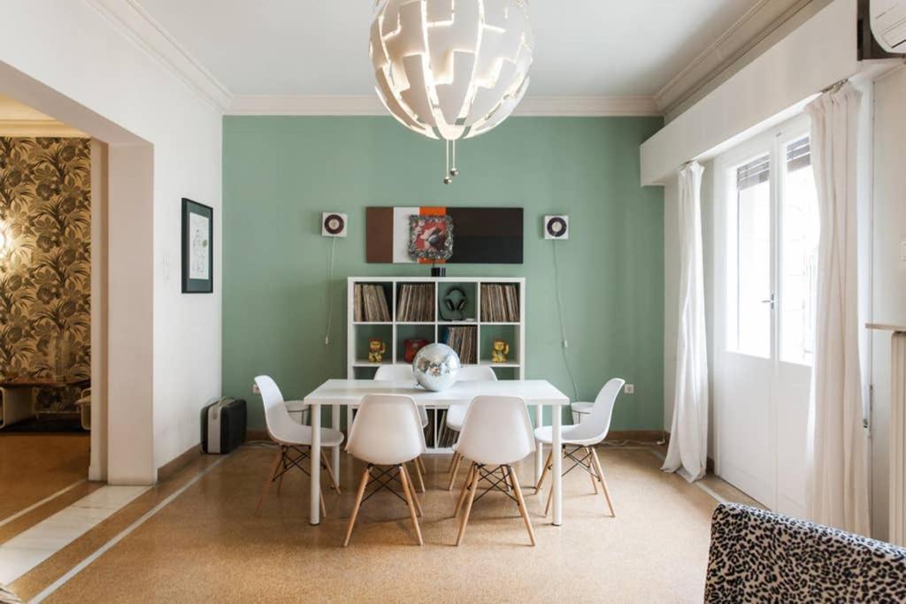 Mid Century 3 Bdr City Centre Townhouse Athens Luaran gambar